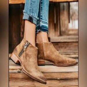 Freebird by Steven Onyx Leather Ankle Boots Women Size 6